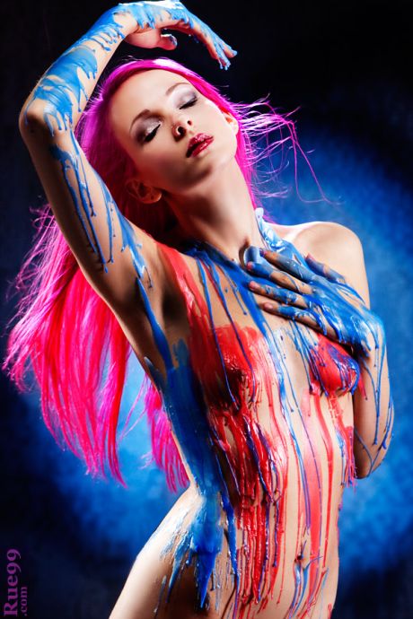 Raven Le Faye deviantart mulher modelo longos cabelos rosas nsfw