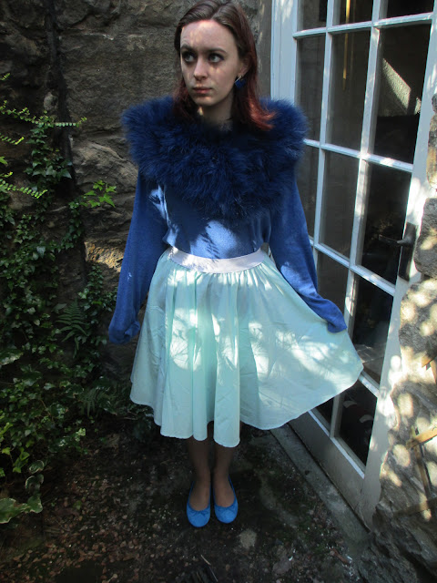 Dressing Up On Holiday Edinburgh, blue, mint green, feathers