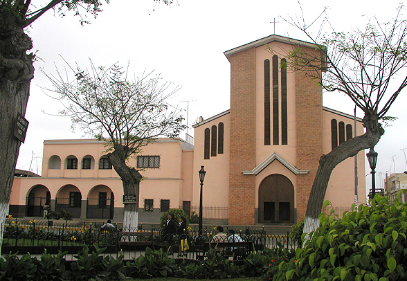 Historia de San Vicente de Cañete SAN VICENTE DE CAÑETE Capital de la
