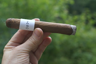 Blind Cigar Review: Herrera Esteli | Toro Especial First Third