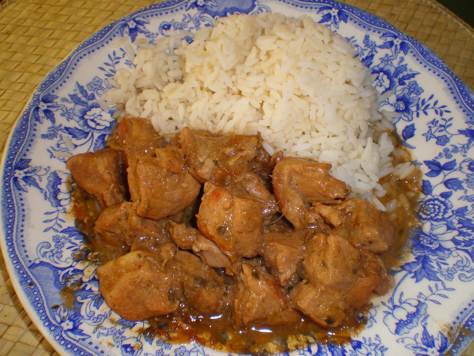 Curry De Cerdo
