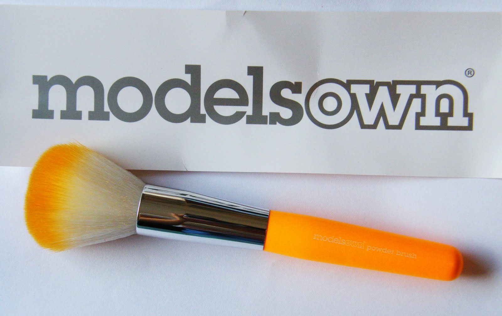 Best shape for blush and contour brushes? r/MakeupAddiction