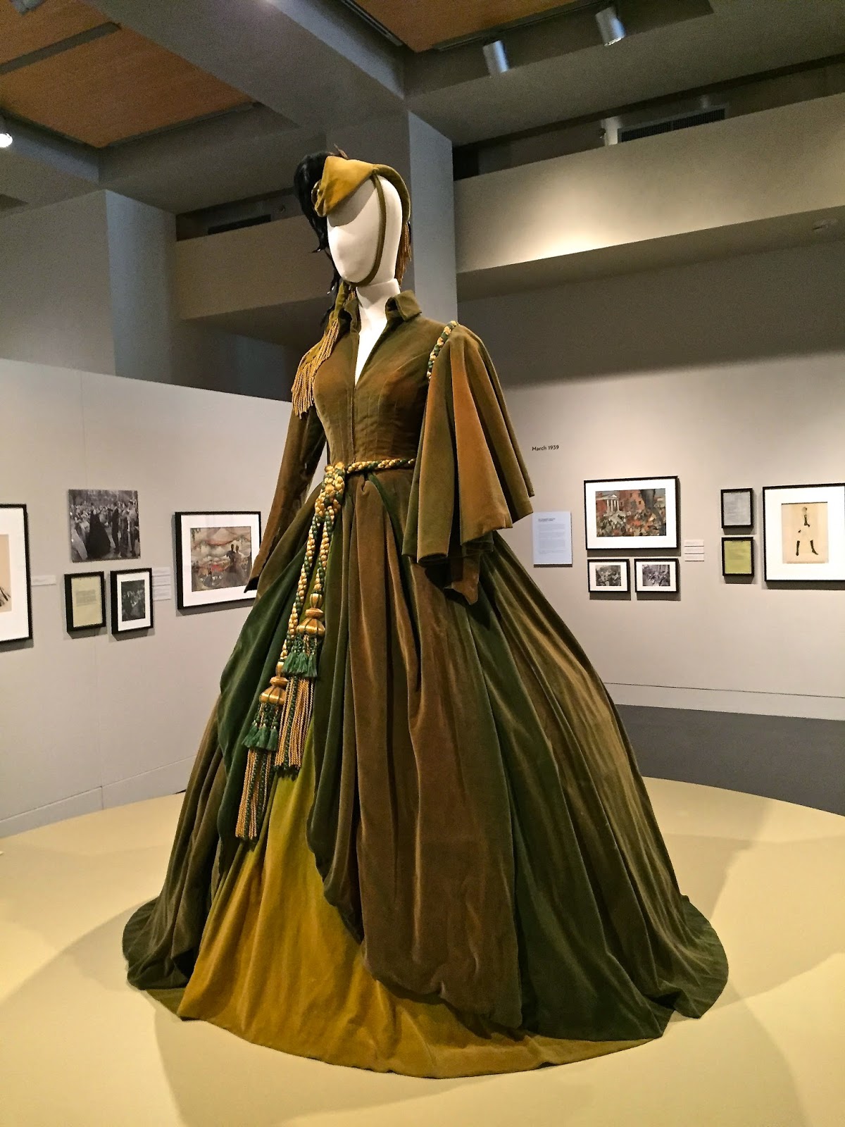 Tallahassee Daily Photo Scarlett S Curtain Dress From Gone With