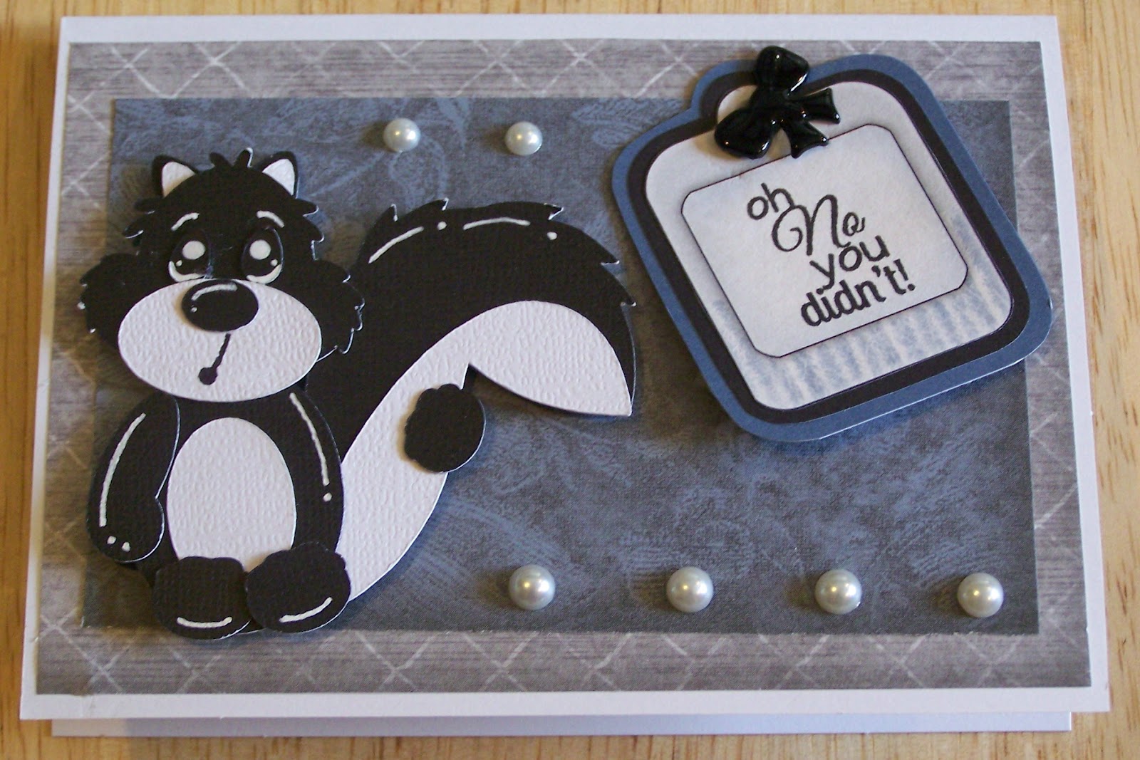SCENT WITH LOVE SKUNK Embellishment Paper Piecing card making and scrapbooking