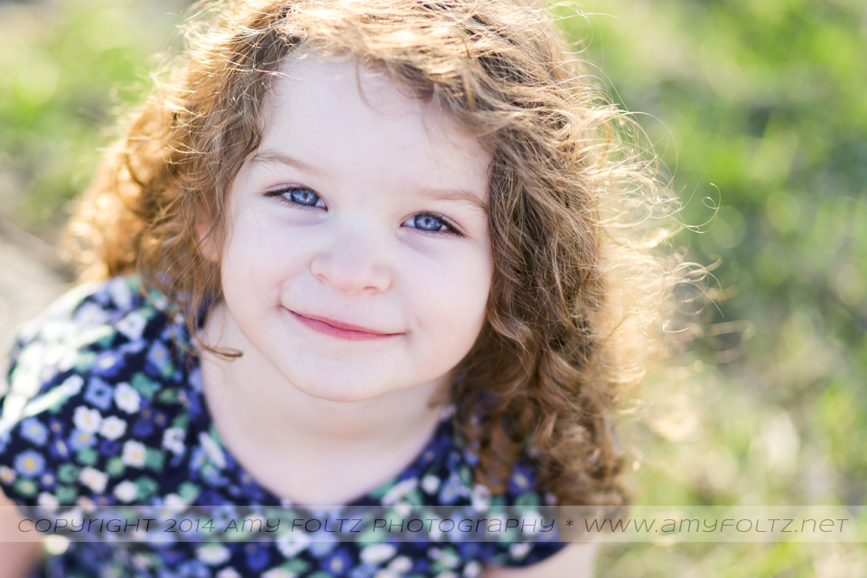 photo of a little girl with curly hair - Terre Haute photographer