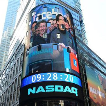 La red social Facebook se estrella en bolsa 12