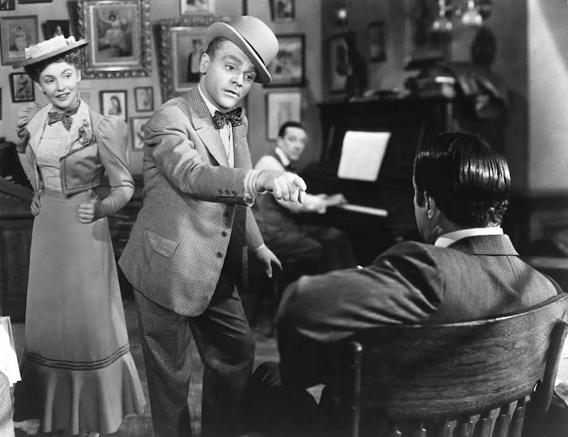 Amazoncom: Yankee Doodle Dandy: James Cagney, Joan Leslie