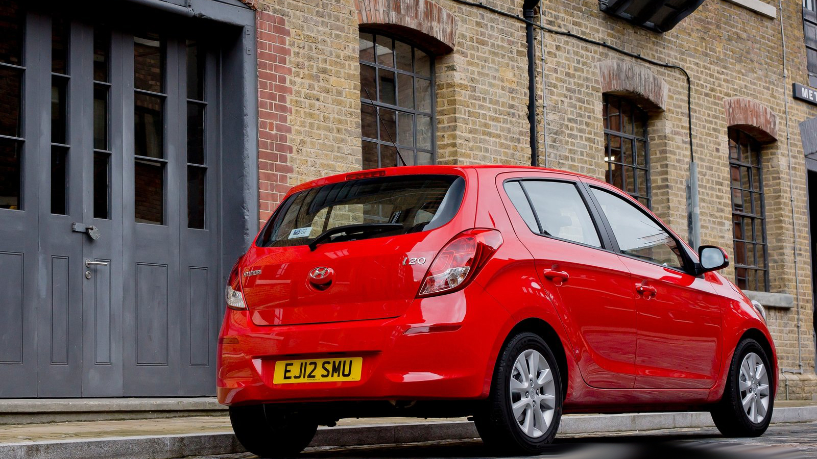 Car Wallpapers in Good Images: 2013 Hyundai i20