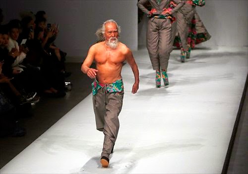 Model Tua Semakin Popular Model Tua Semakin Popular