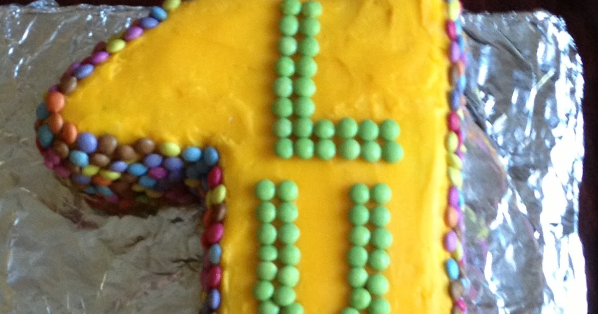 Braulia's Kitchen: Birthday Cake For a One Year-Old - My First Order!