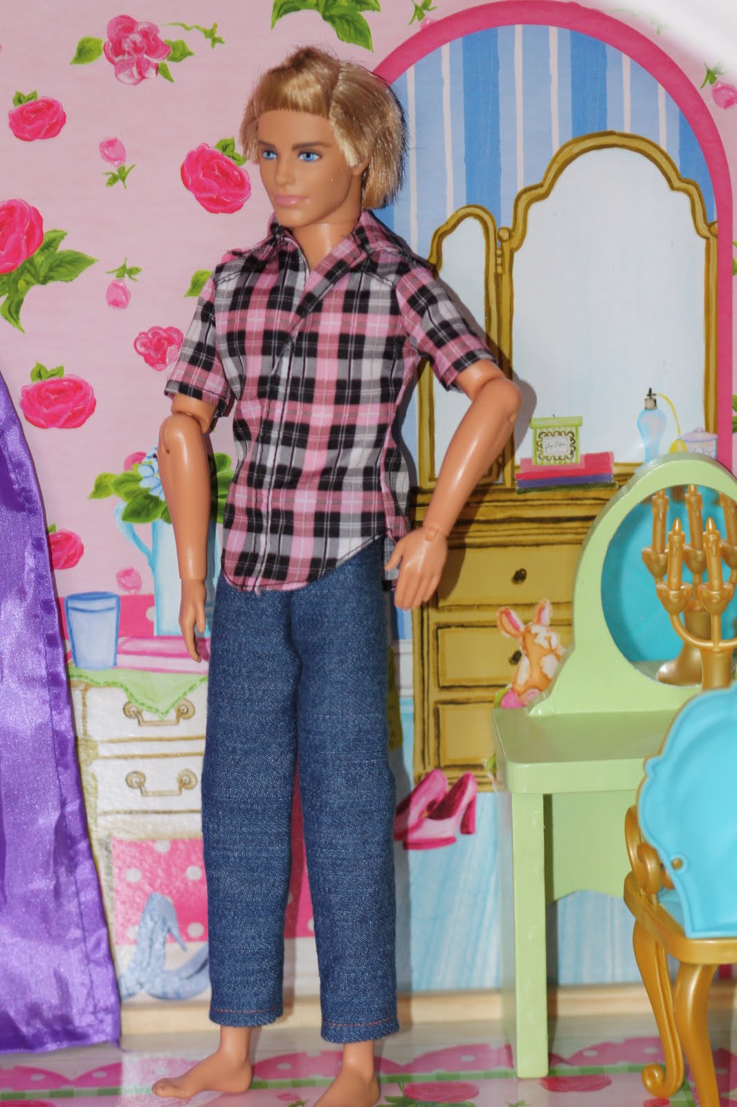 A Crafty Escape Barbie & Ken Clothes