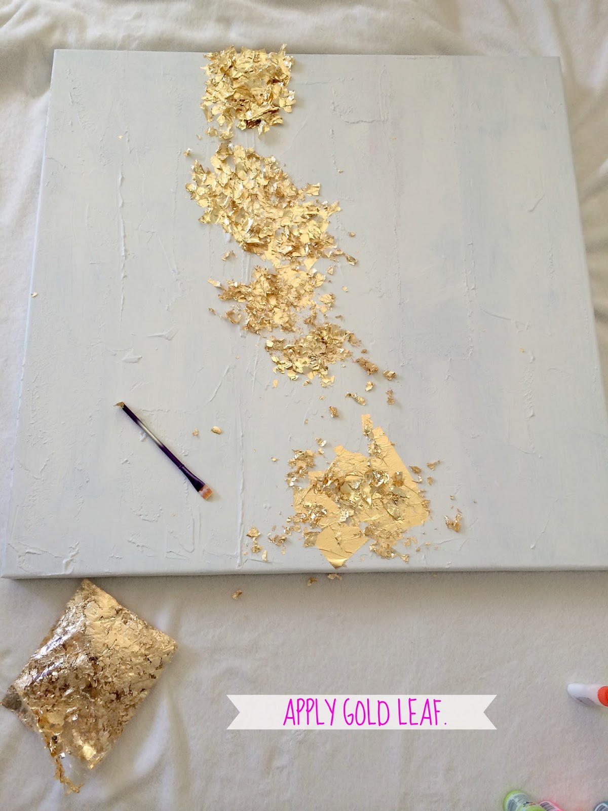 LiveLoveDIY: DIY Gold Leaf Painting