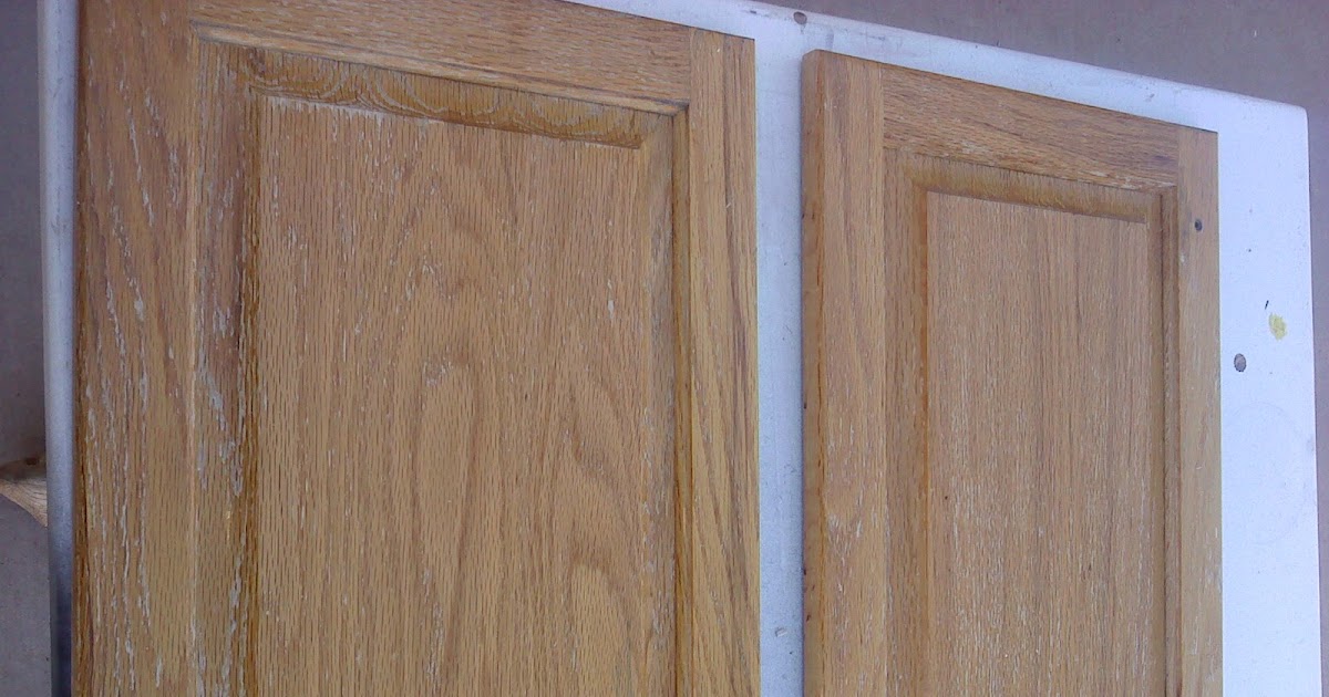 Reigna Layn SOS! Why is my Annie Sloan Chalk Paint Chipping???