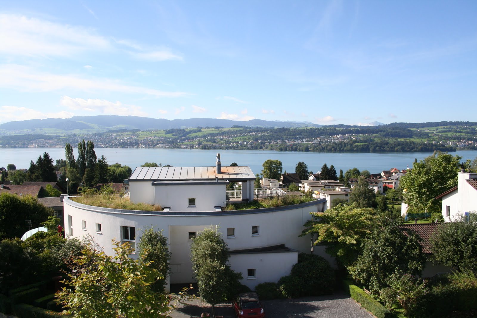 Avila's in the Alps Meilen, Switzerland Home