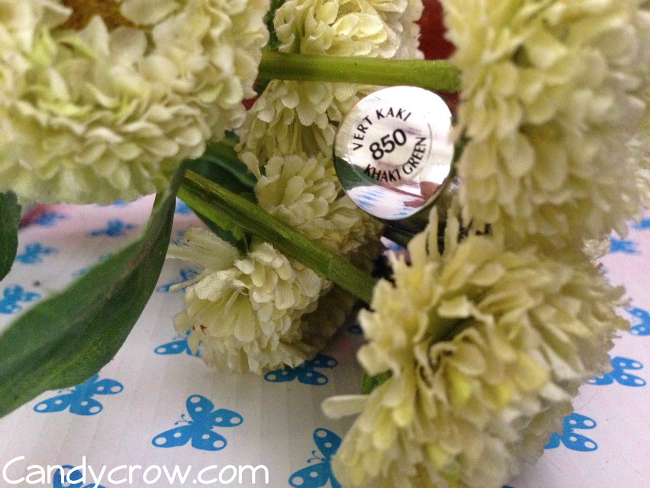 Maybelline Express Finish Khaki Green Review Maybelline Express Finish Khaki Green Review