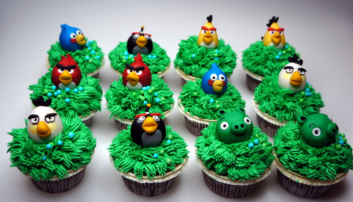 London Patisserie Angry Birds Cupcakes London