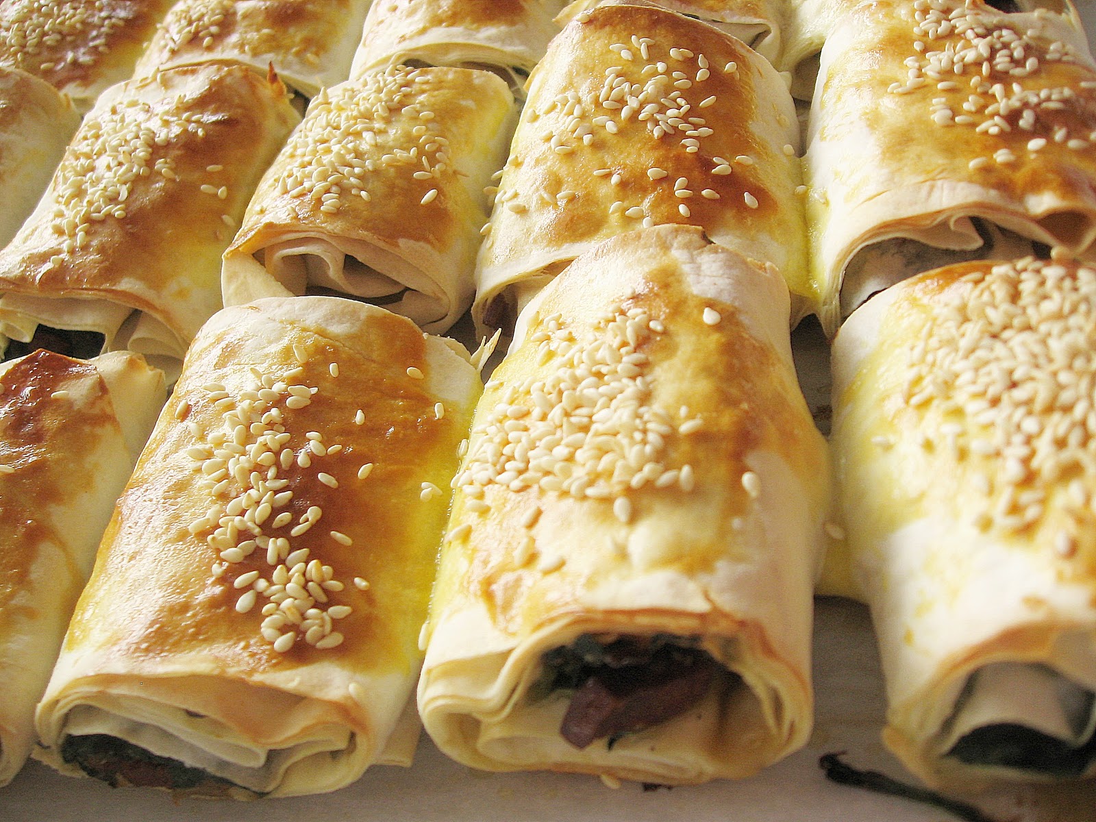 My Turkish Kitchen ISPANAKLI VE SUCUKLU BÖREK