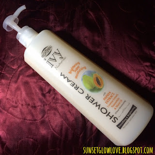 Ivy Naturale Brightening Shower Cream bottle