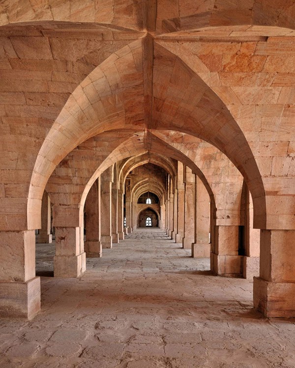 Madhya Pradesh Tourism: Jami Masjid ,Mandu best place to visit