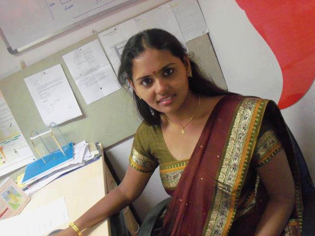 Tamil girl viral phone recording