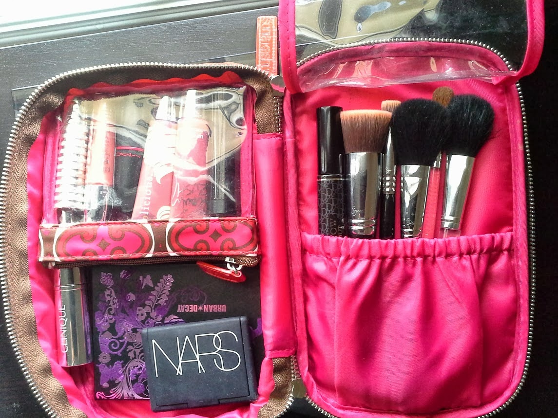 Simply in Control Repurposing Makeup Travel Cases as a Pen Case