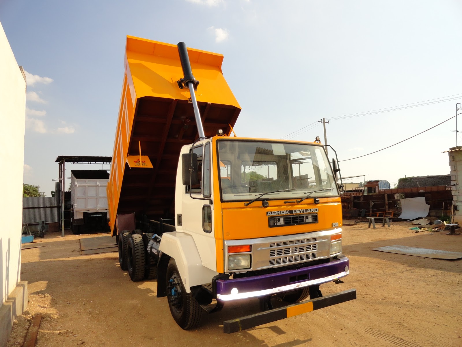 SRI KANNIMAR LABOUR BODY BUILDERS NEW TRUCK BODY BUILDING new truck