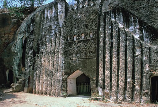 Powintaung Cave  Pagodas