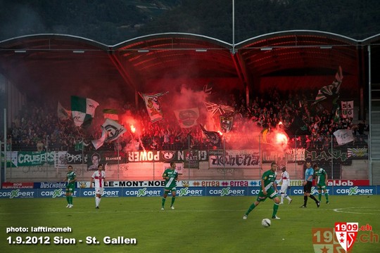 .::Sportlich-Elegant::. - Photo-Video-MatchReports | Ultras, Tifo: September 2012