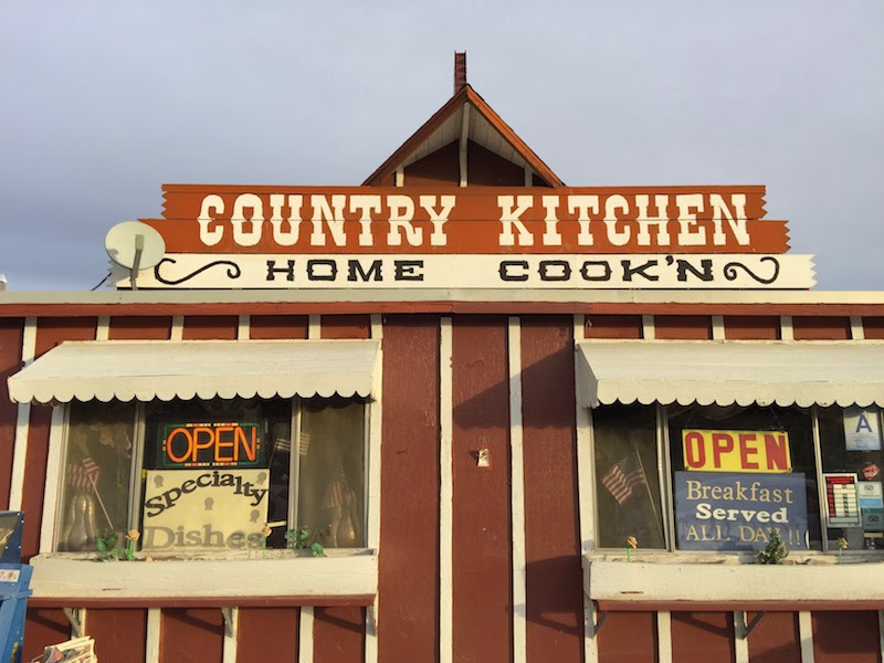 Country Kitchen in Joshua Tree CA as seen on No Reservations with Anthony Bourdain