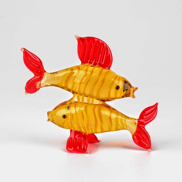 Twin Fish Glass Figurine
