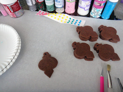 Cookie ornaments for christmas tree Worth Pinning: Wall tree with real cookie ornaments