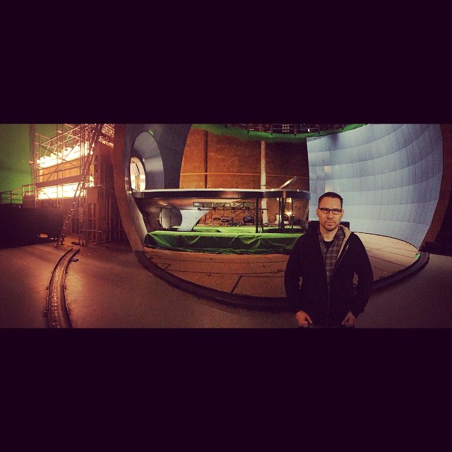 Брайан Сингер ставит сцену с Церебро