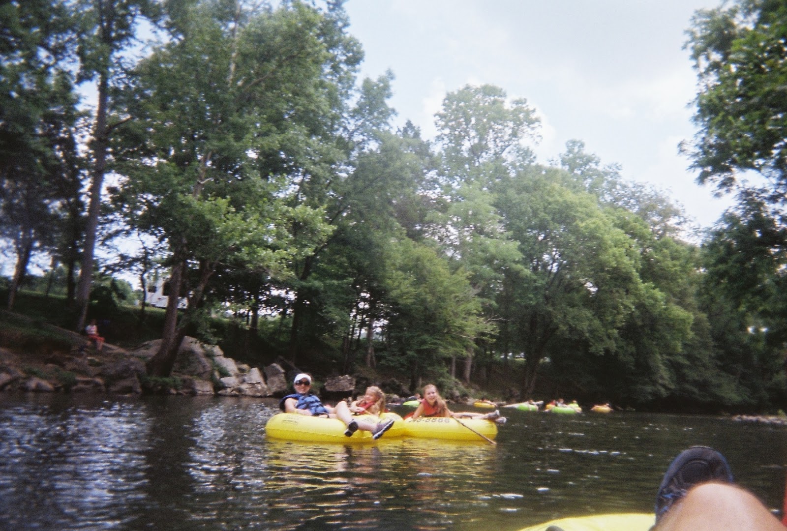 Frugal Family Travelers White Water Tubing!!