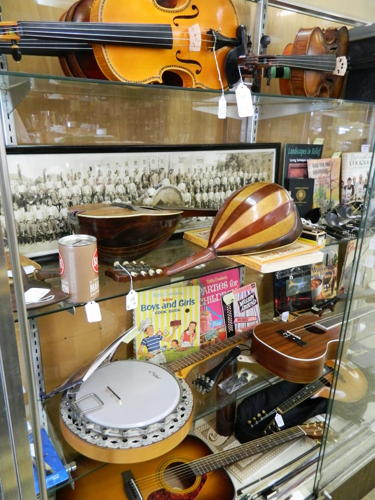 Warther's Originals Antique Market & Auction Co.