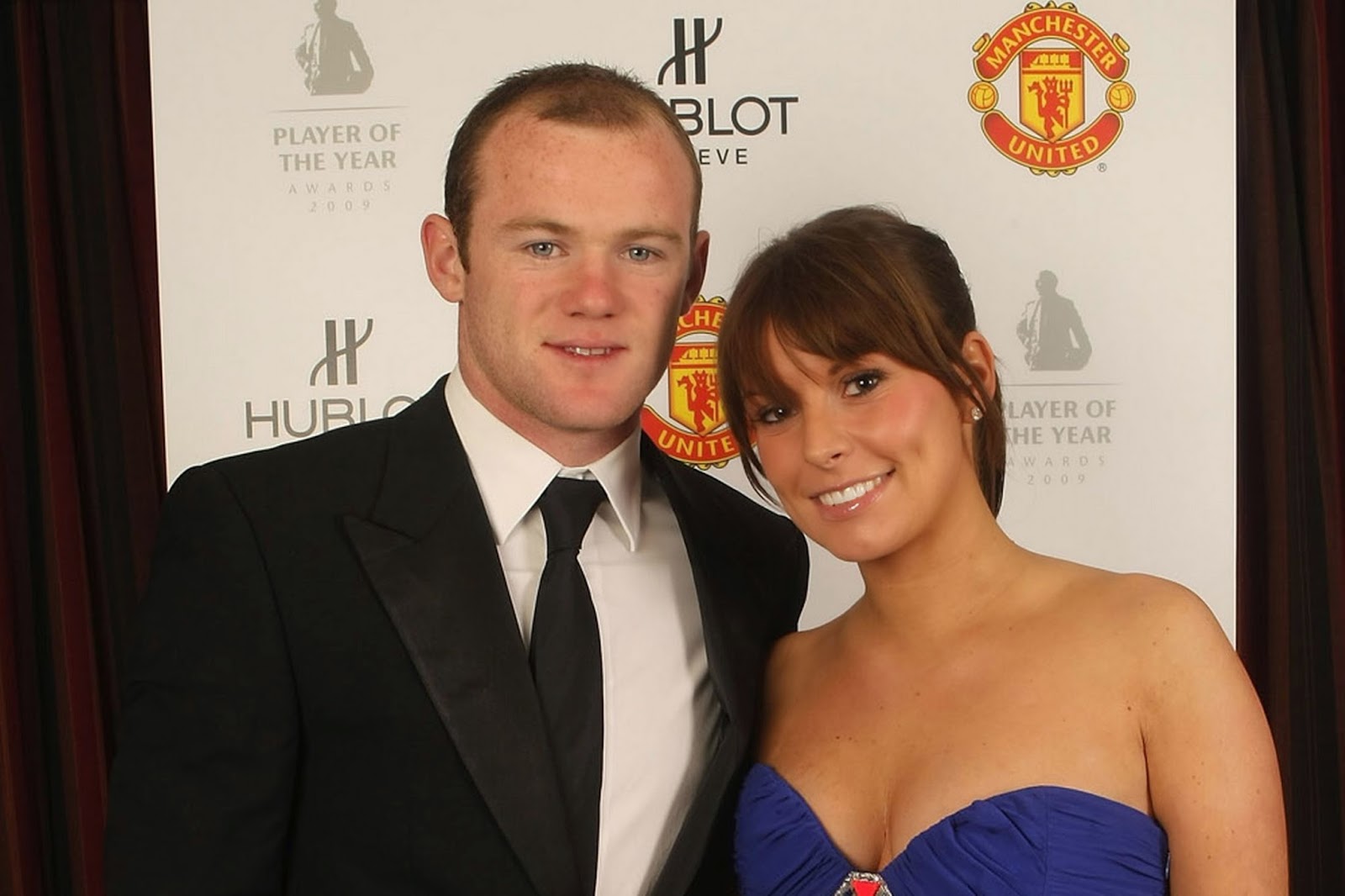 Manchester United players wife and girlfriend ~ Picture World