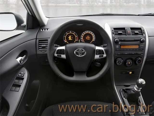 Novo Toyota Corolla XEi 2012 - interior