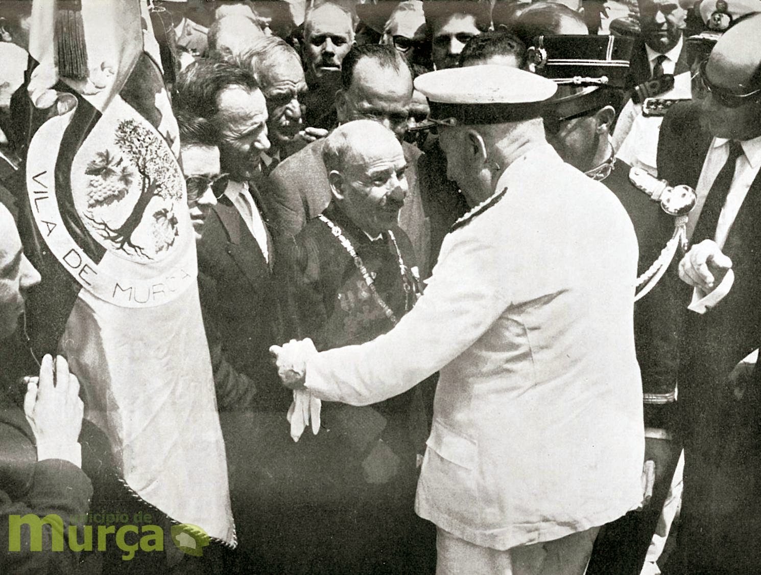 Homenagem do Presidente da República, Almirante Américo de Deus Rodriguez Thomaz ao soldado Aníbal Augusto Milhais