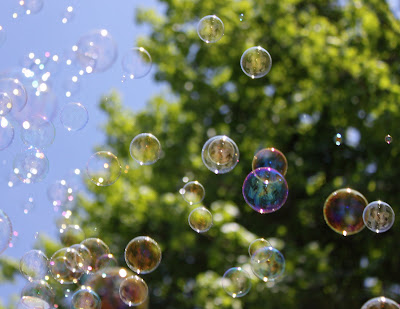 [Obrázek: bubbles%2Bpic%2Bone.jpg]