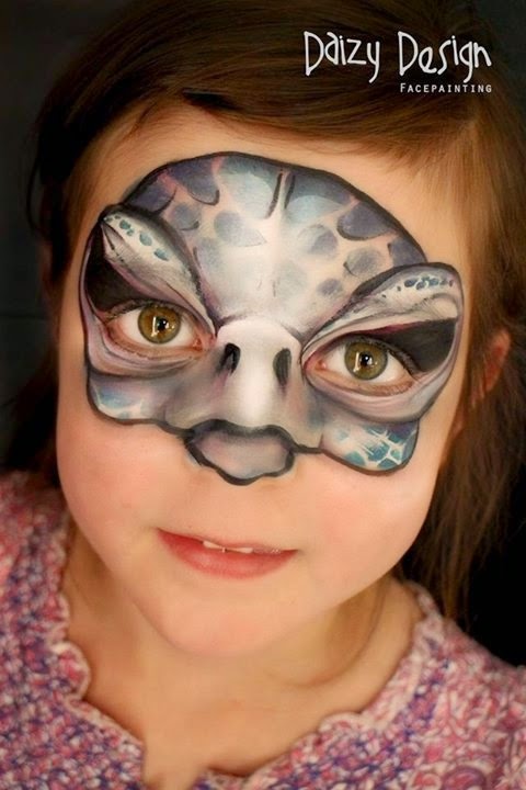 08-Christy Lewis Daizy-Face Painting - Alternate Personalities-www-designstack-co