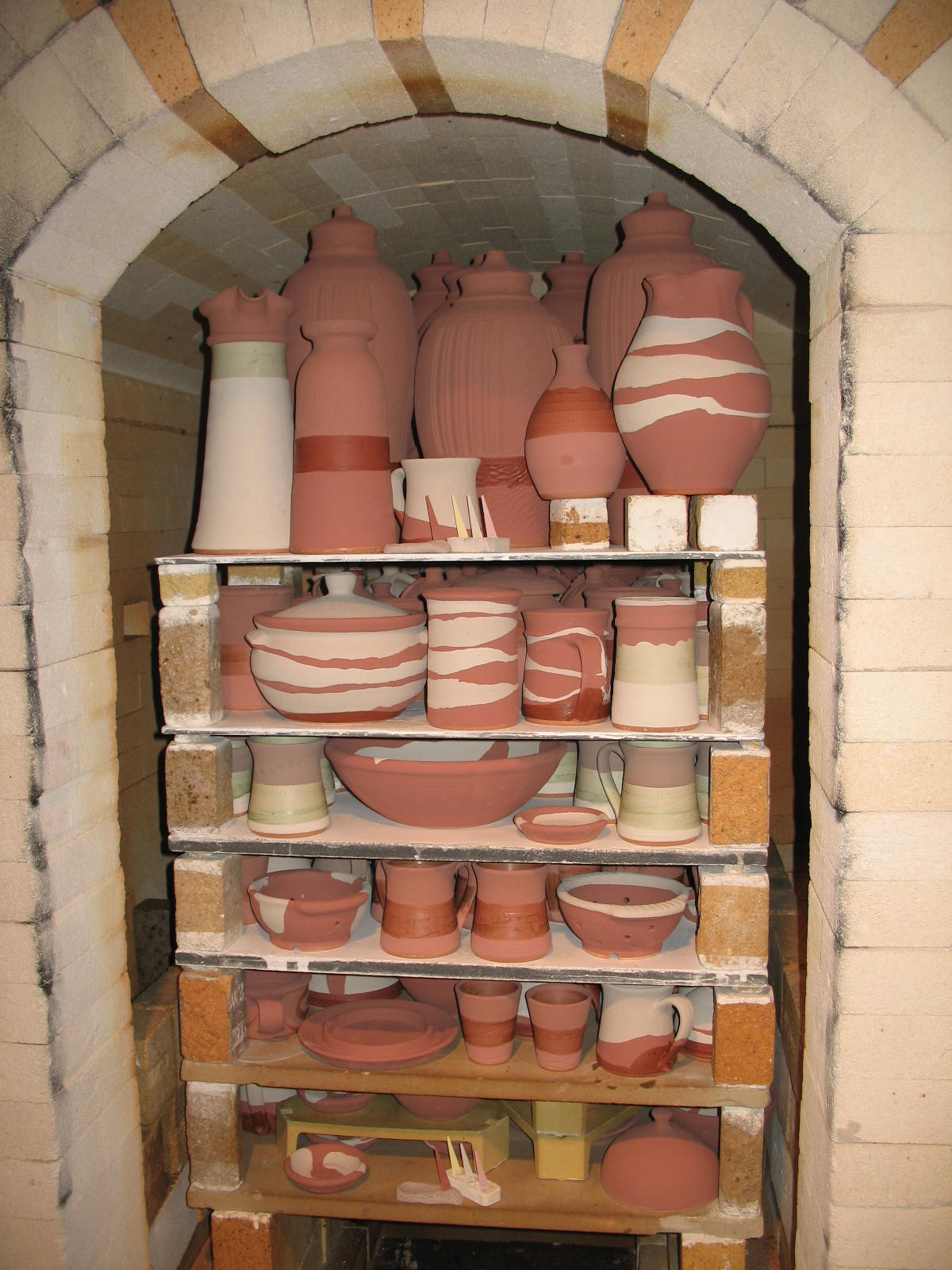 Whynot Pottery Blog Kiln loading 101