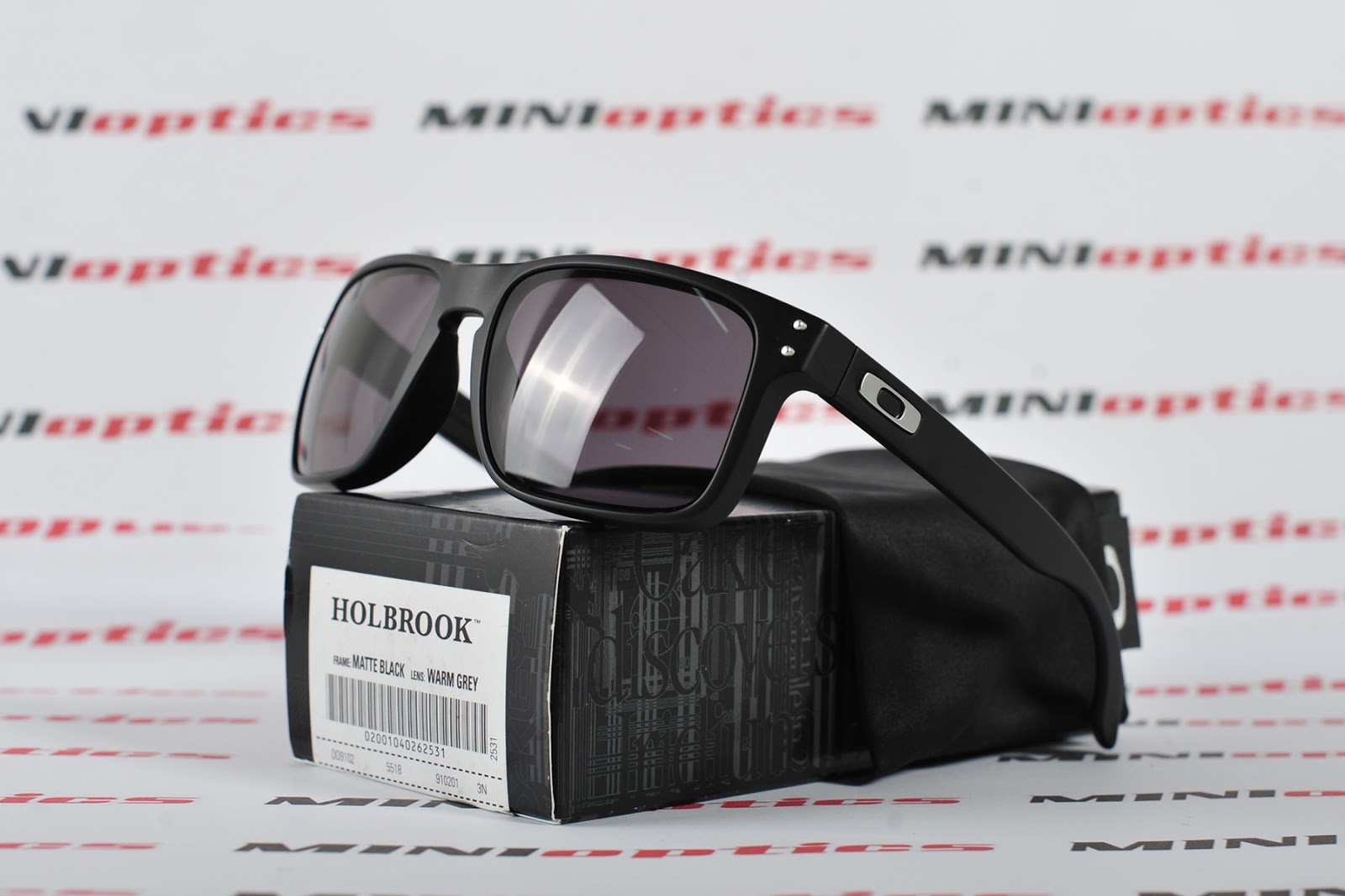oakley holbrook india