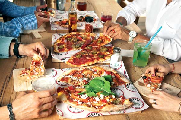 YiyosİciyosYaziyos BAFETTO PİZZA ŞAŞKINBAKKAL