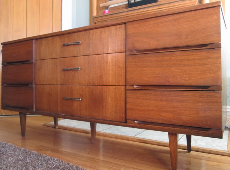 Circa Modern October 2013