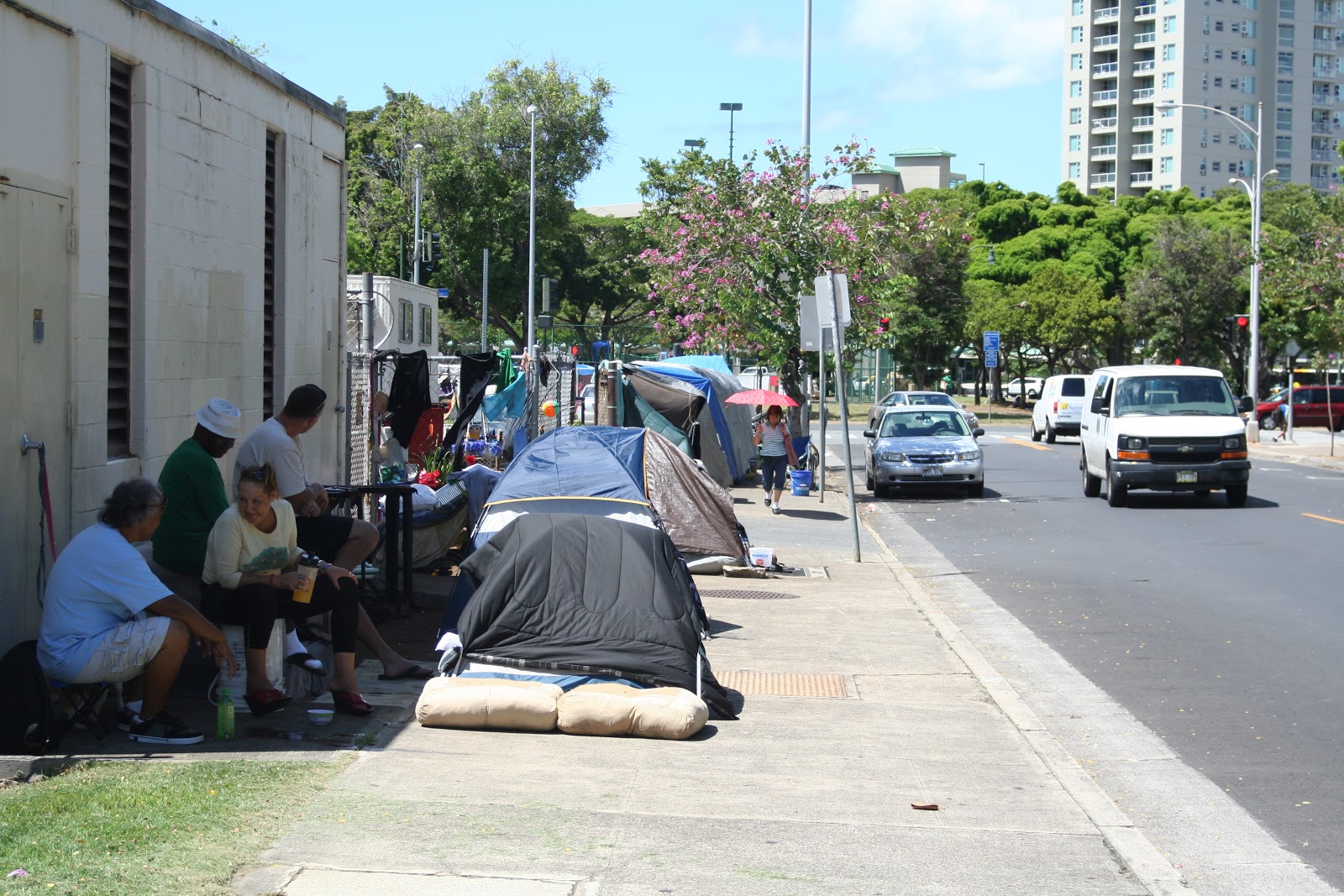 Do you think Hawaii is a good place to visit? Random OneHallyu