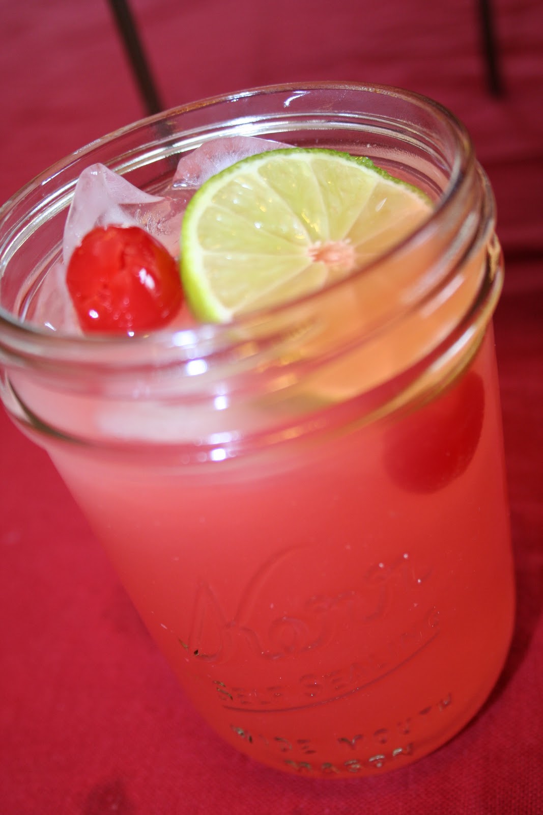Just Wedeminute Homemade cherry limeade