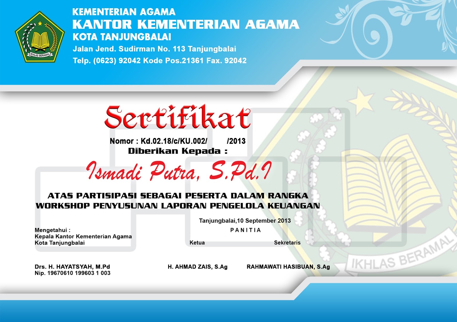 CD Desain Sertifikat Format PSD