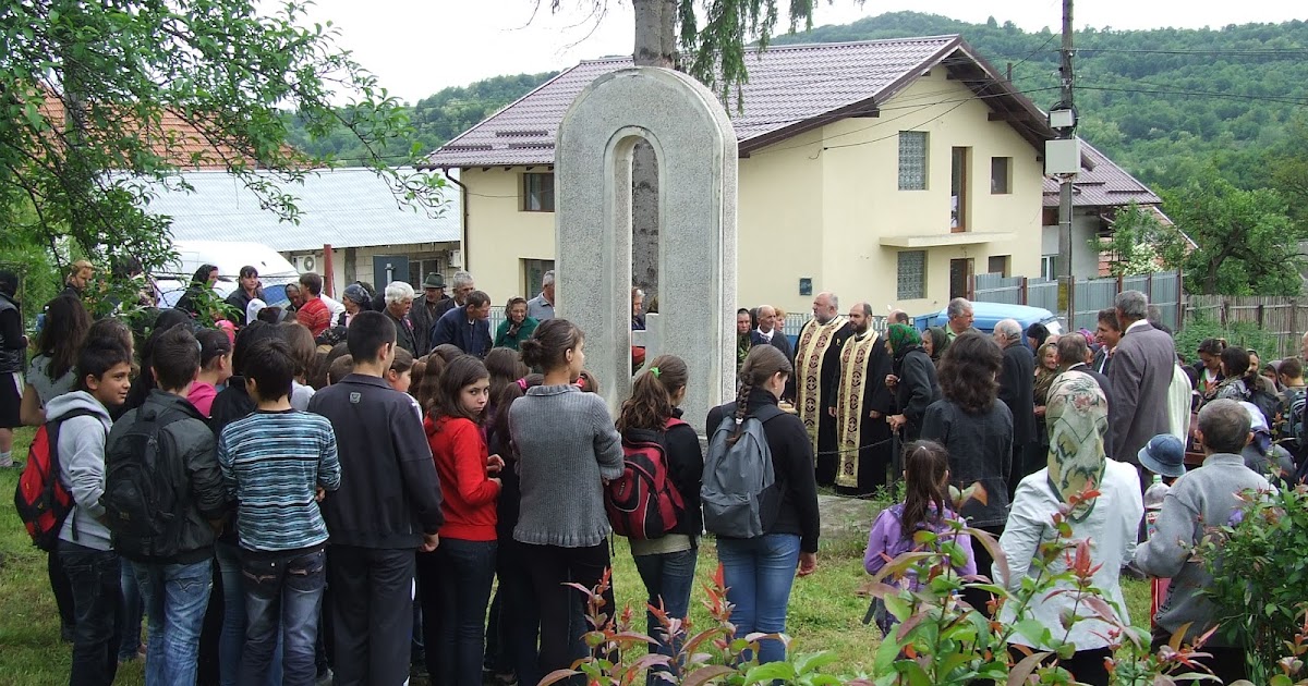 Biserica Valea Danului Arges Biserica Valea Danului Ziua eroilor 2012