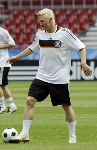 bastian_schweinsteiger-714274.jpg