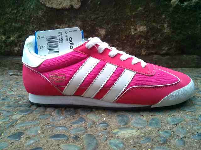 womens adidas dragon trainers