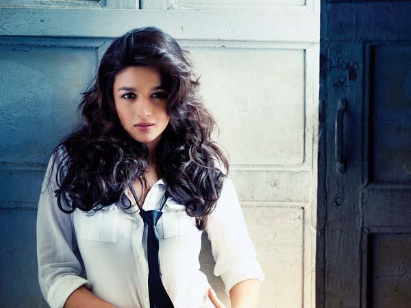 HOT WALL: Alia Bhat Hot Wallpapers